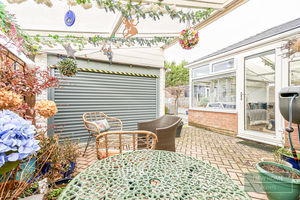 Photo 16- click for photo gallery